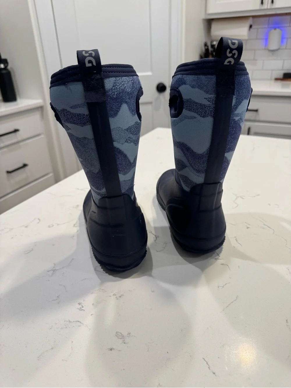 DSG KIDS SNOWBOUND WINTER BOOTS NAVY SIZE 3 BIG KID